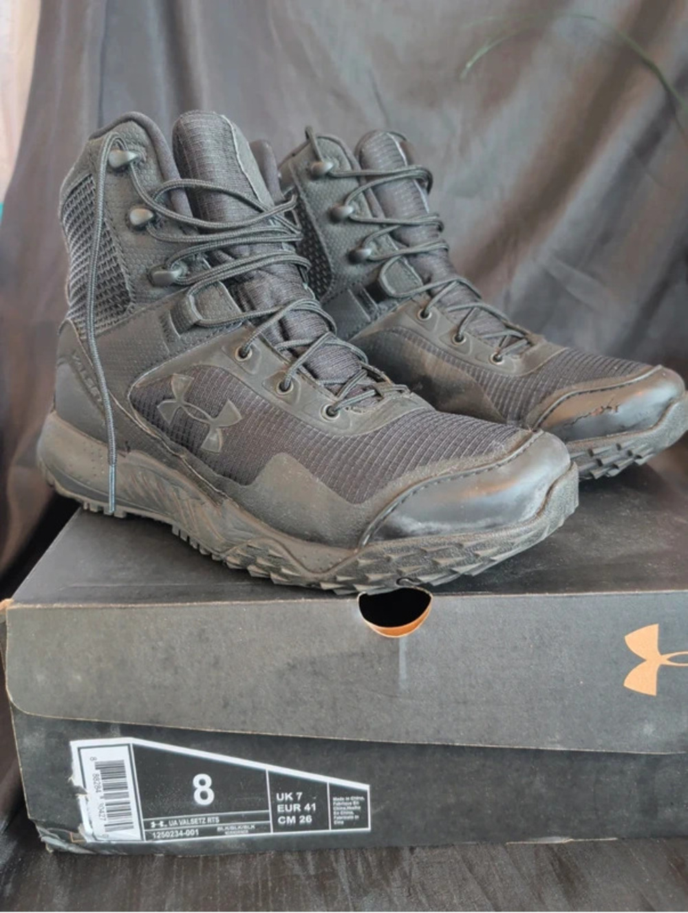 Mens sz 8 under armour valsetz boots as is
